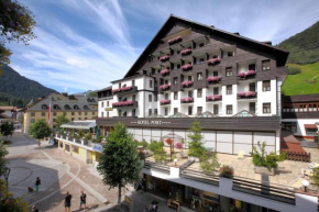 Отель Hotel Post  Санкт-Антон, Арльберг